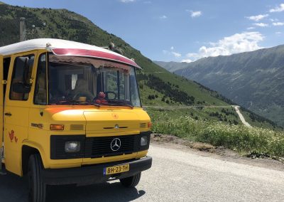 Expedition Family Happiness - On top of the Pyrenees! Go Jacky!